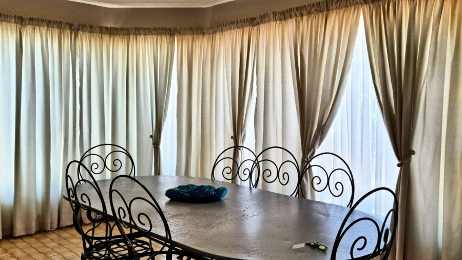 3 Bedroom Property for Sale in Hartenbos Central Western Cape